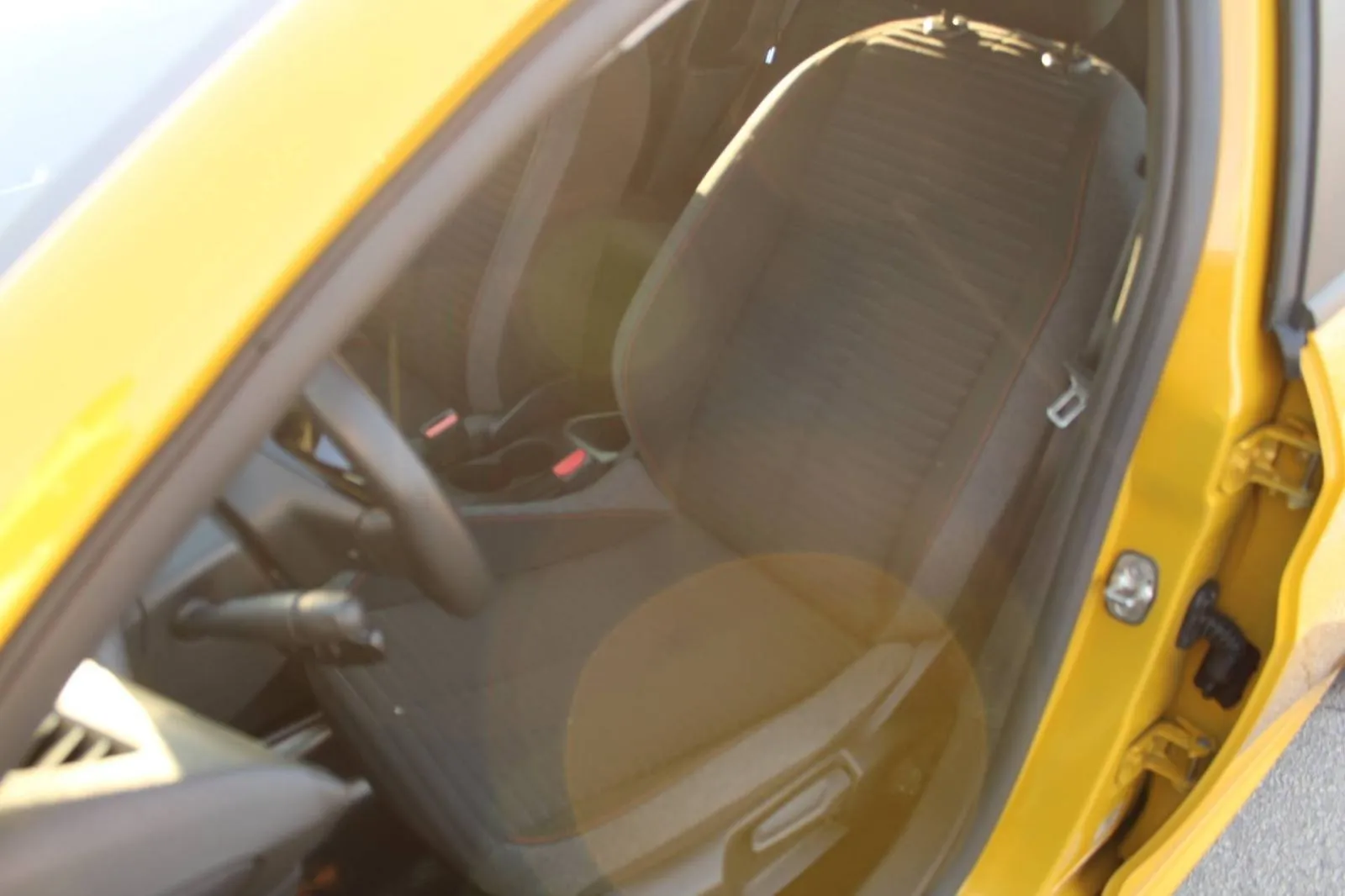 peugeot 208 1.2 puretech - slika 9