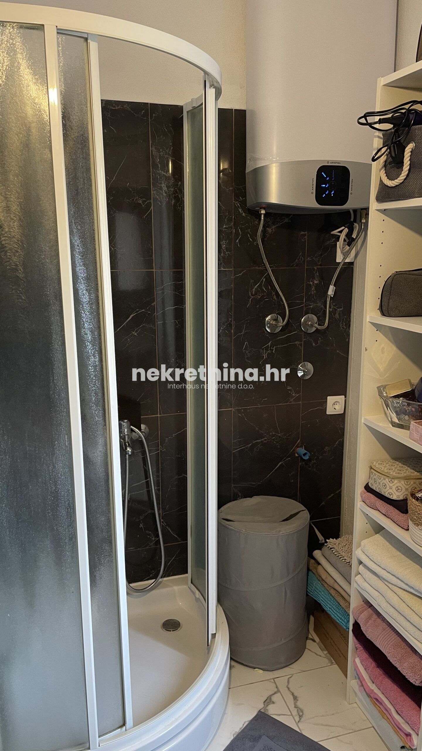 prodaja - dvoetažni stan - lumbarda - korčula - 127,90m2 - slika 18