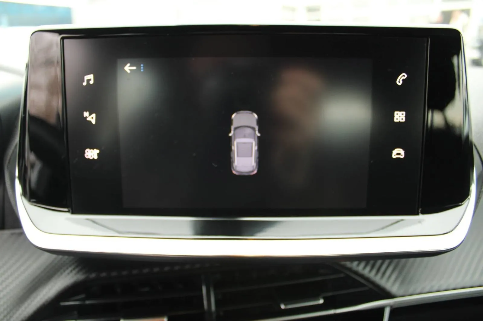 peugeot 2008 1.2 puretech automatik *led, navigacija* - slika 18