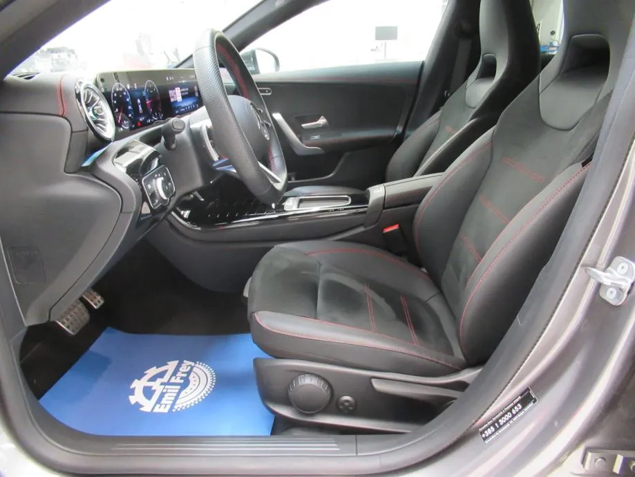 mercedes-benz cla 200 d amg line/keyless/panorama/multibeam led/19" - slika 15