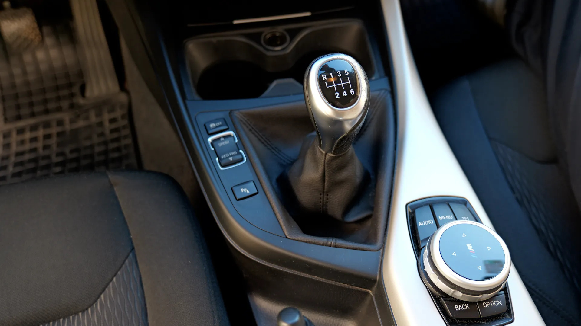 bmw serija 1 114d (n47 motor) - slika 5