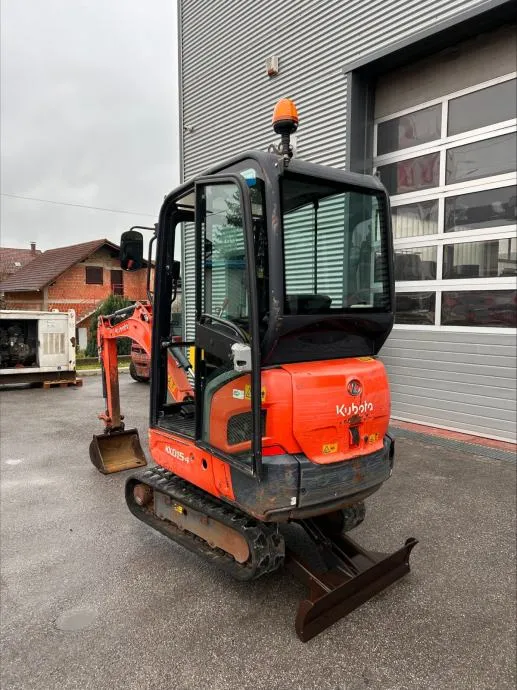 ***akcija *** kubota kx015-4, 2000 radnih sati - 14.000,00 € - slika 3