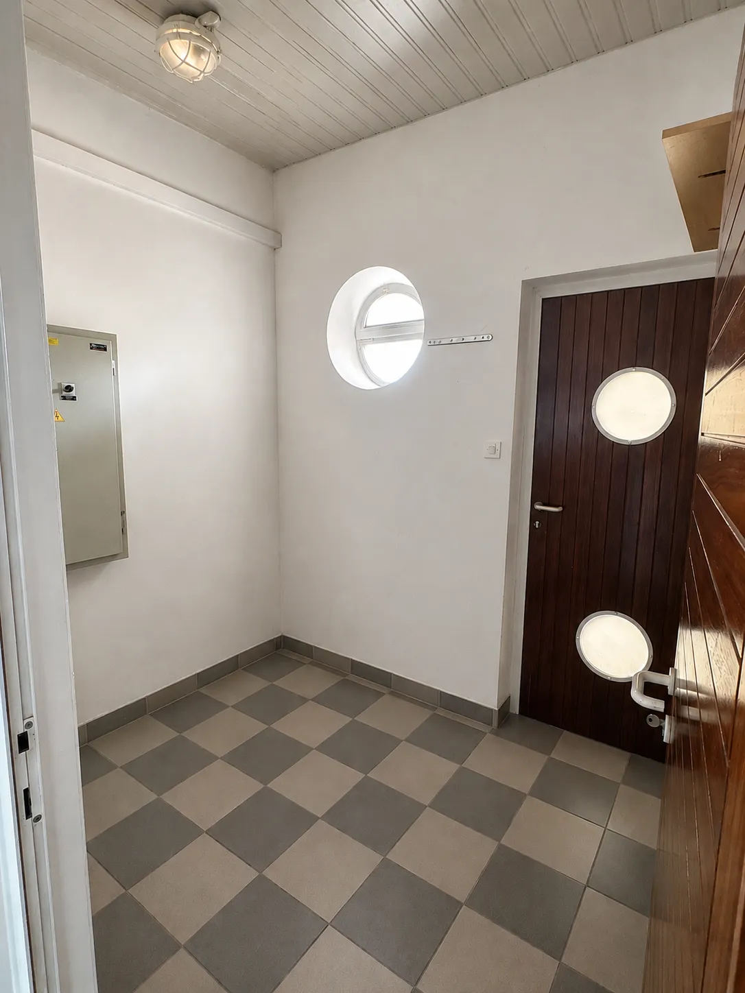 poslovni prostor: marina betina, 25 m2 (iznajmljivanje) - slika 5