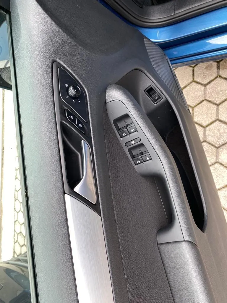 vw jetta 2.0 tdi comfortline, park. senzori, tempomat, 4x garancija! - slika 21