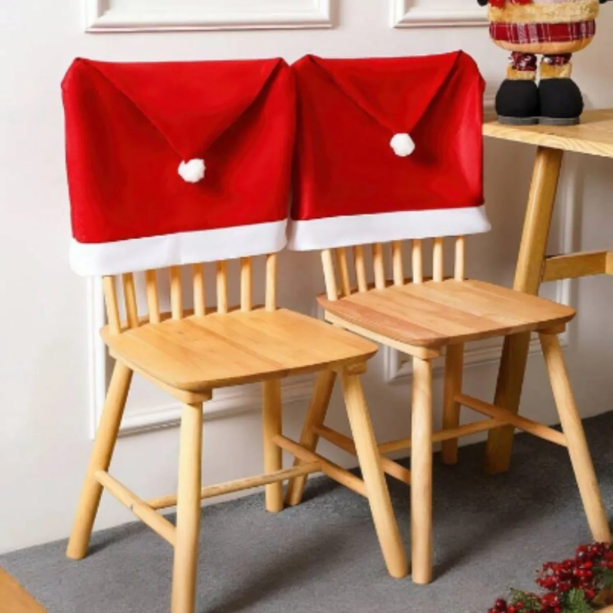 (paket 6kom) navlake za naslon stolica santa's hat - slika 6