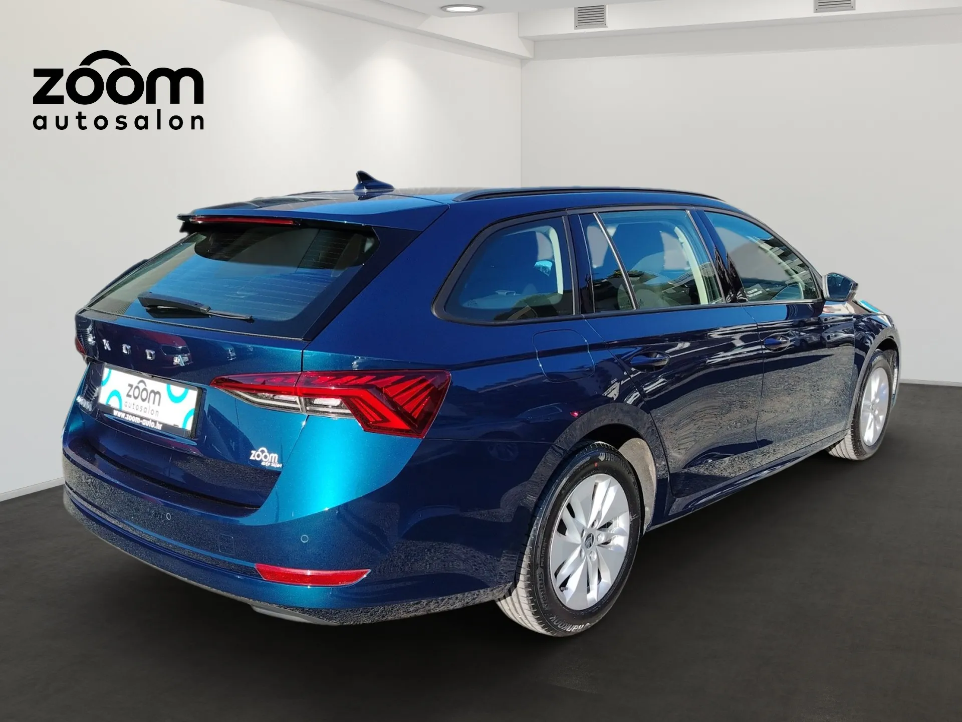 škoda octavia combi 2.0 tdi dsg ambition - slika 3