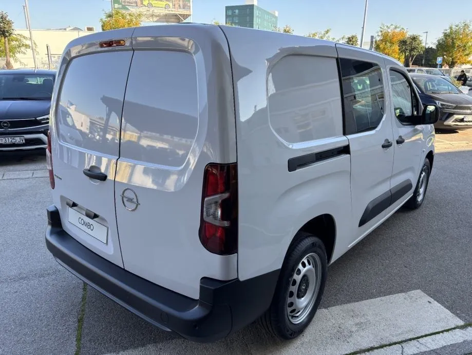 opel combo crew van l2h1 5 sjedala n1 - 7 godina garancije!, 2025 god. - slika 5