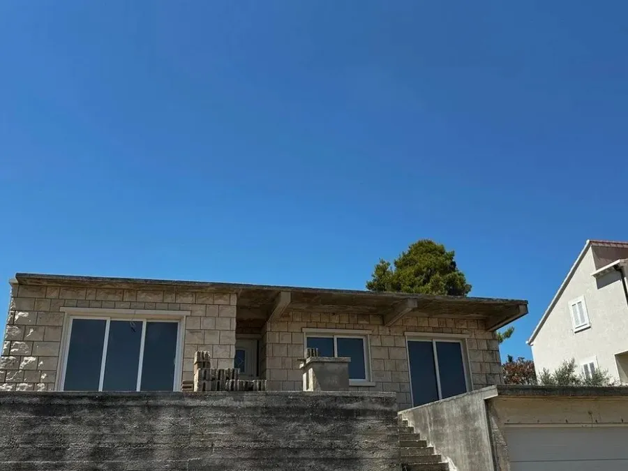 kuća na prodaju - lumbarda - slika 16