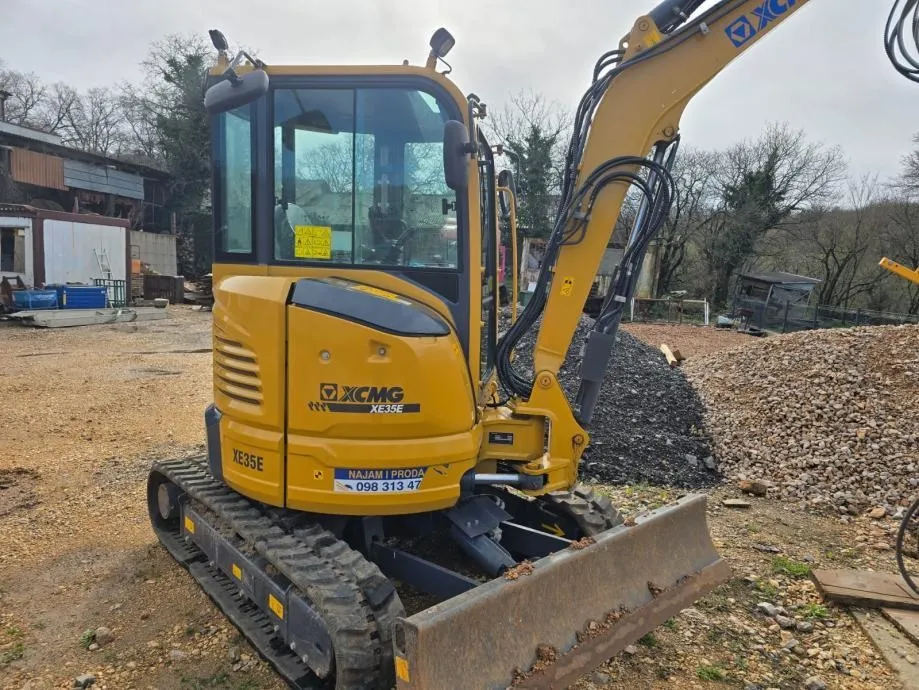 rabljeni bager xcmg 4.2 t - slika 3