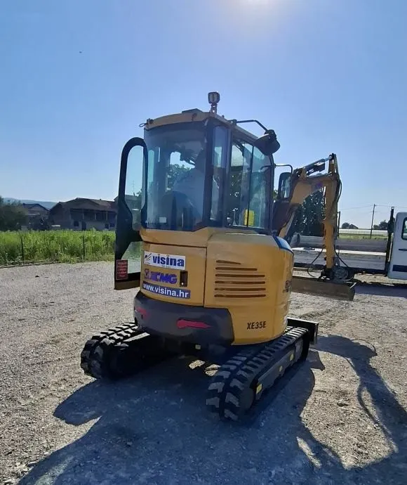 rabljeni bager xcmg 4.2 t - slika 4