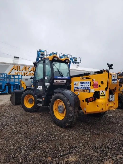 rabljeni teleskopski viličar jcb - visina dizanja 17,5 m - slika 2