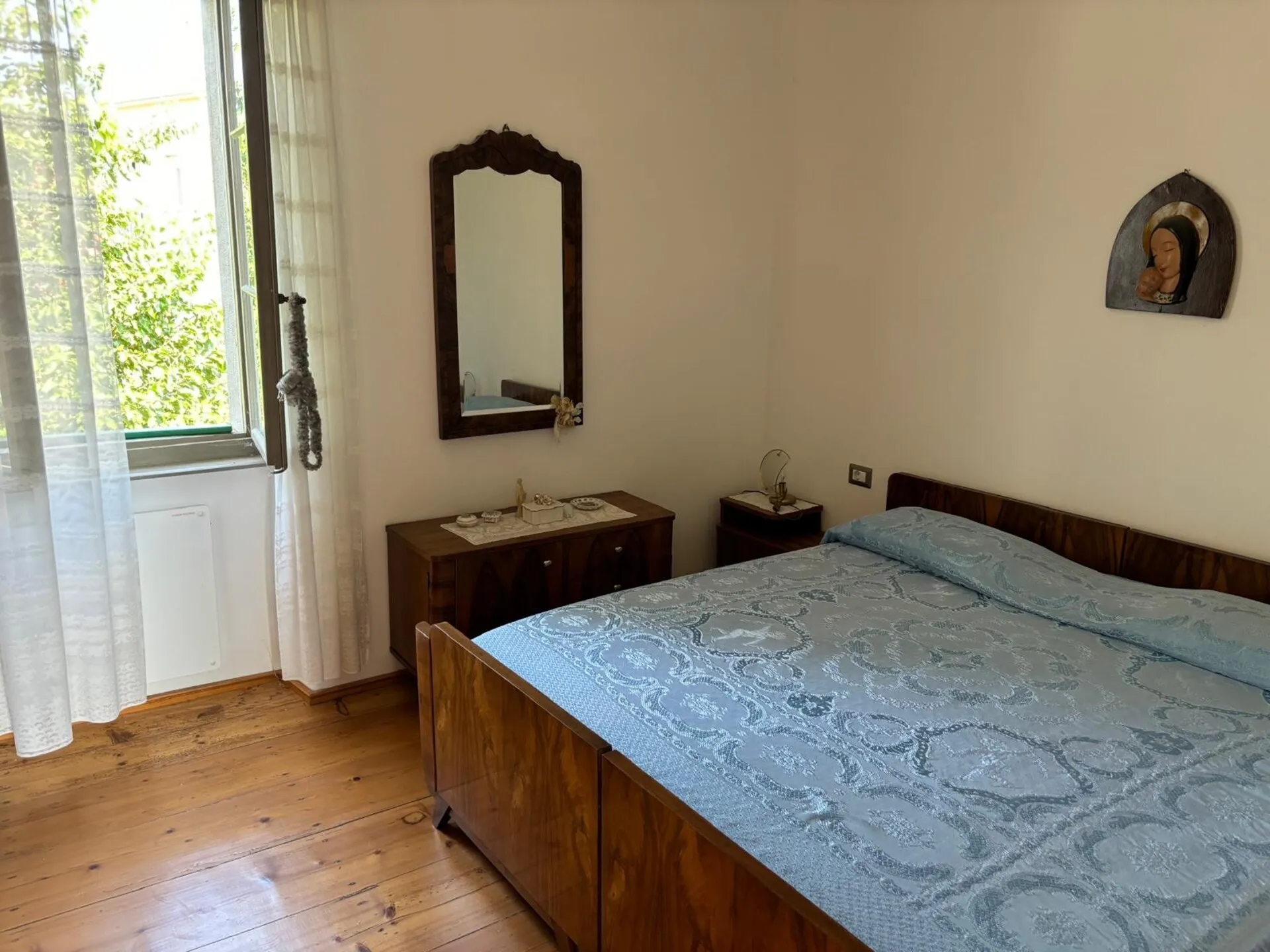 poreč-izvanredna lokacija-kuća sa dvorištem na prodaji - slika 5