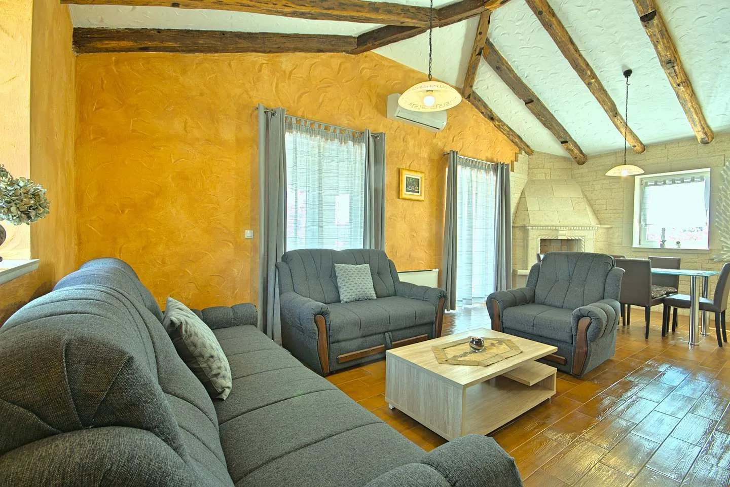 poreč okolica-rustikalna vila sa bazenom na prodaji - slika 7