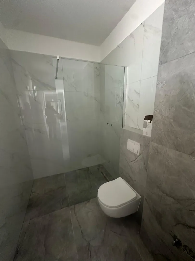 vabriga-dvoetažni stan na prodaji sa krovnom terasom od 110 m2 - slika 12