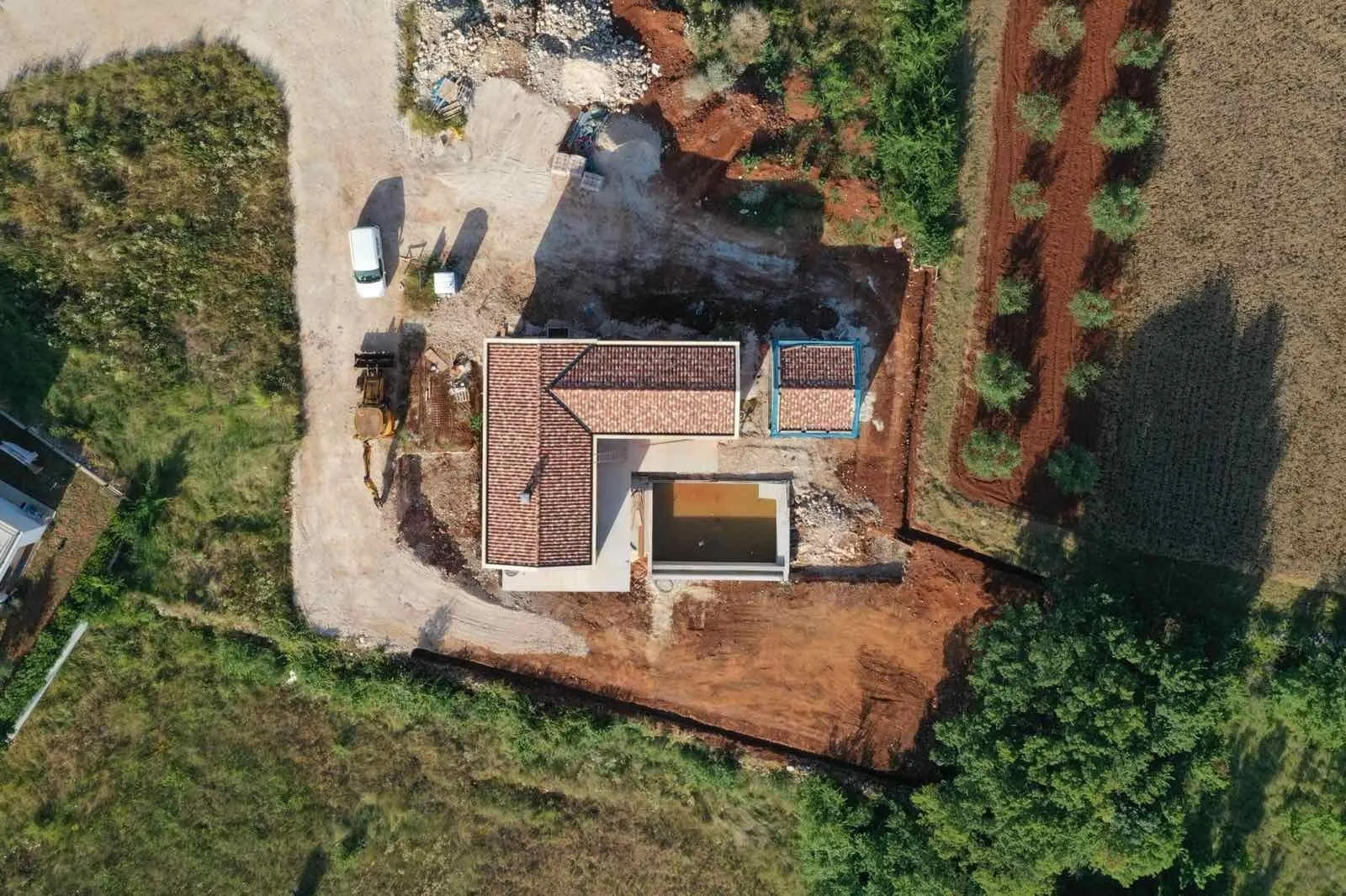 višnjan okolica-vila sa bazenom i garažom na prodaji - slika 8