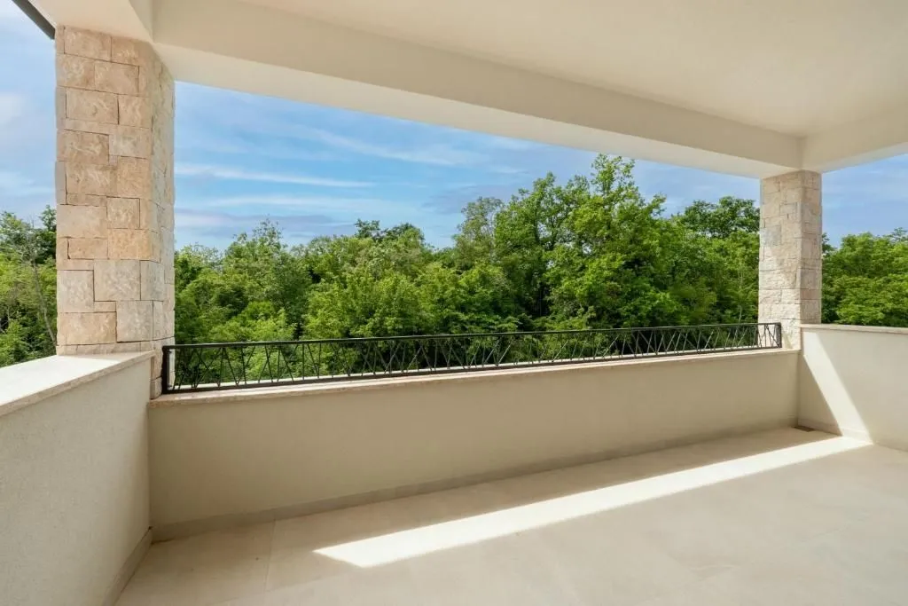 poreč 2 km-luksuzna vila sa bazenom na prodaji - slika 19