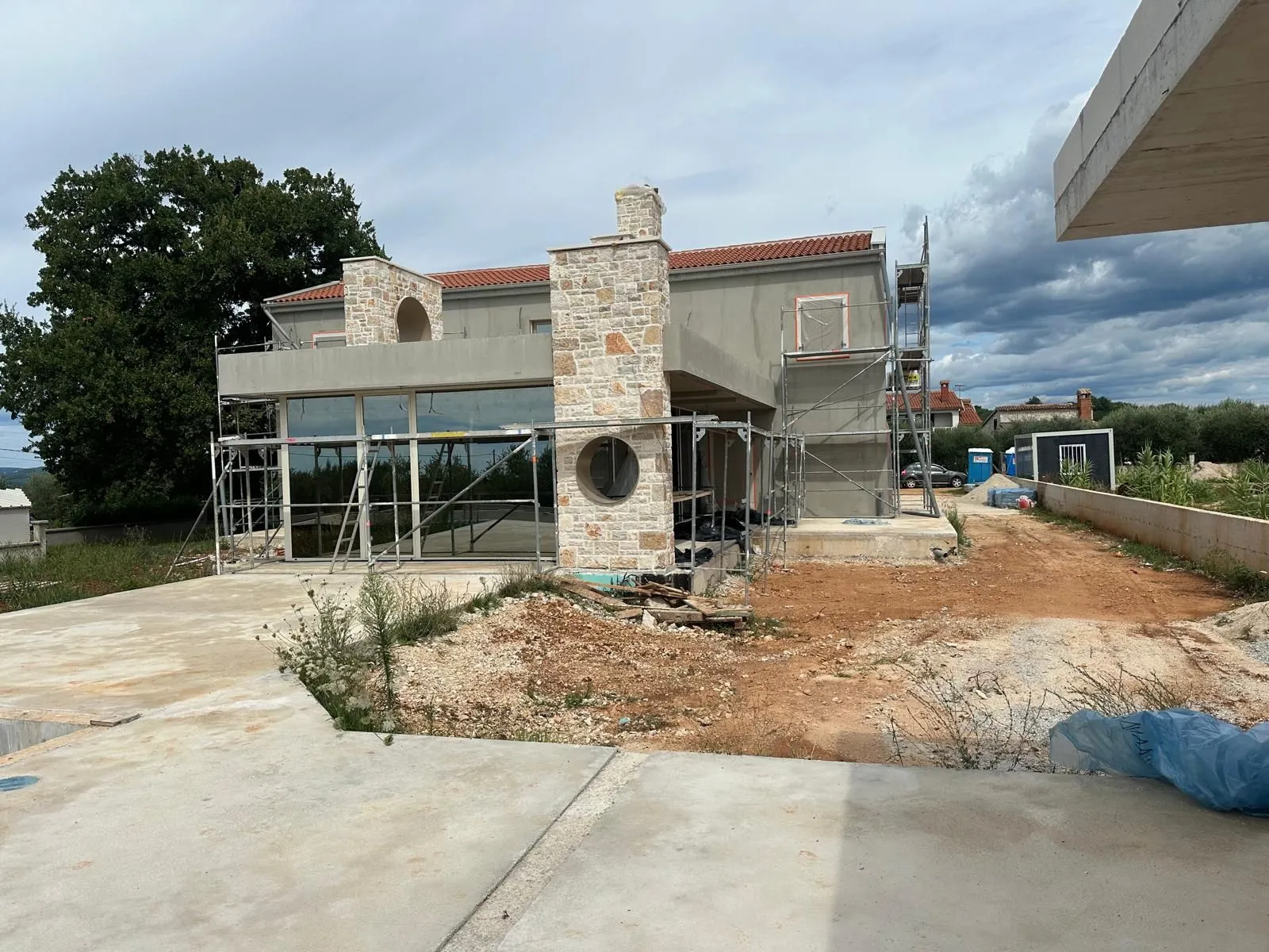 poreč okolica-luksuzna moderna vila na prodaji - slika 14