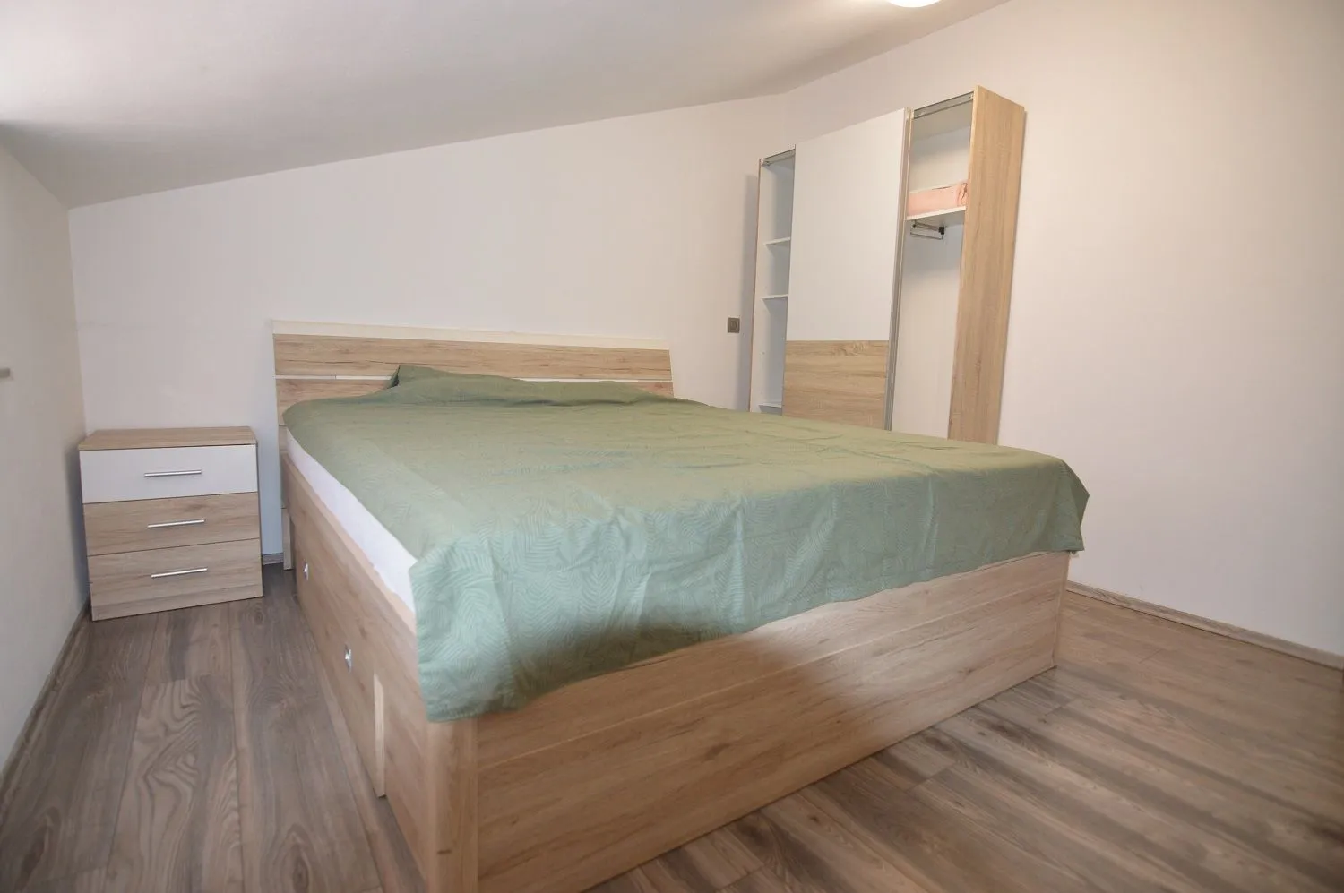 vabriga-stan sa garažom na prodaji 800 m od mora - slika 10