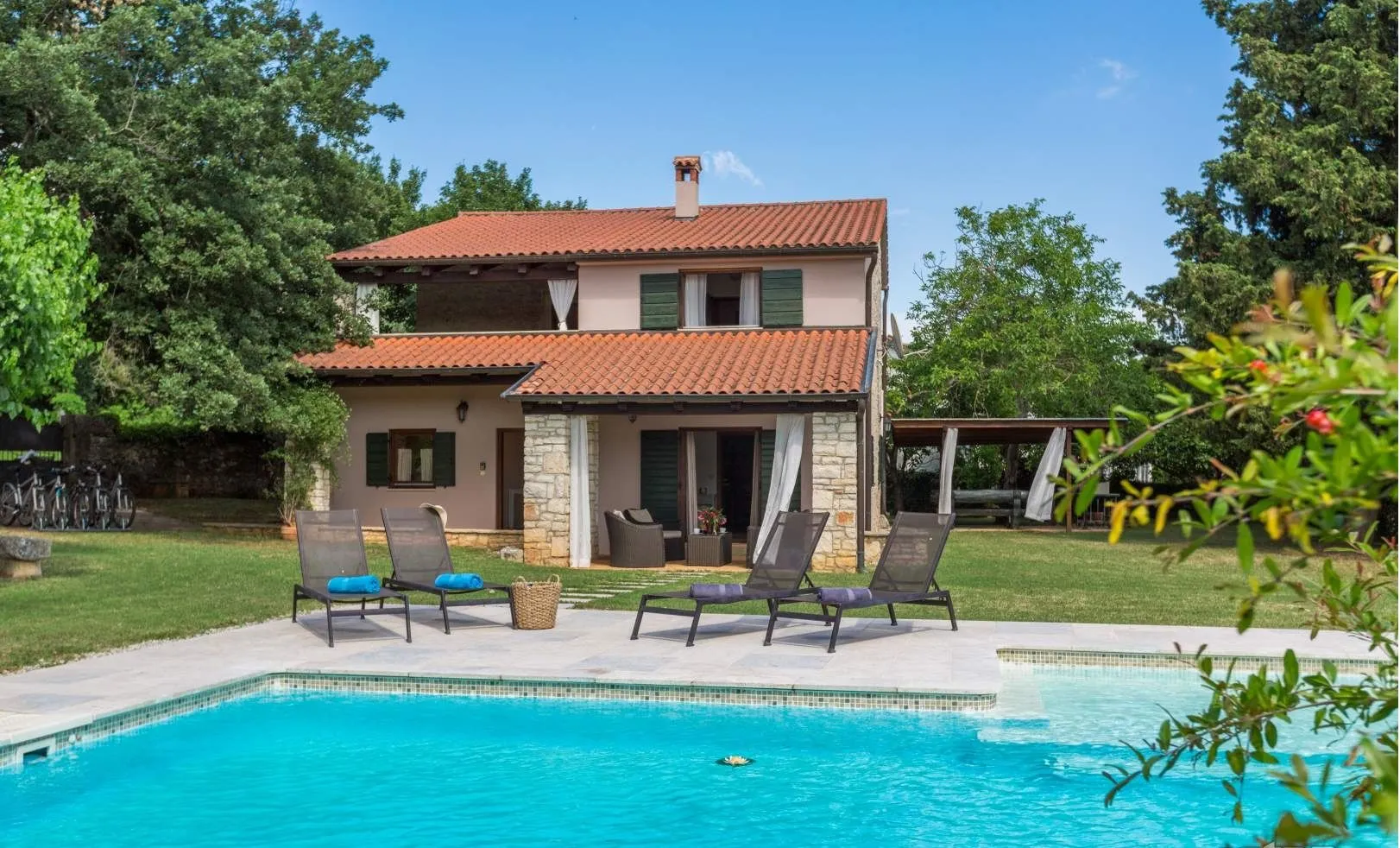 kuća prodaja poreč 170 m2 - slika 2