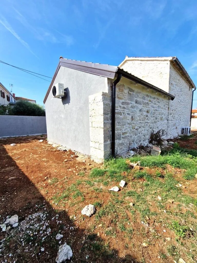 poreč-šarmantna kamena kuća na prodaji - slika 20