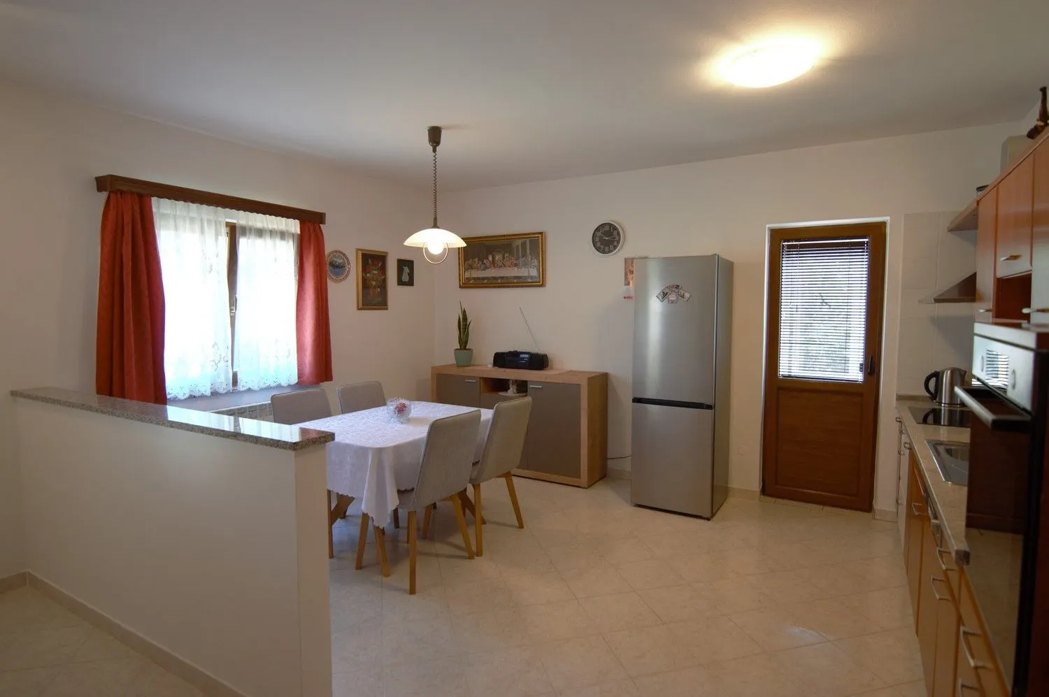 poreč okolica-dvojna kuća sa garažom na prodaji - slika 4