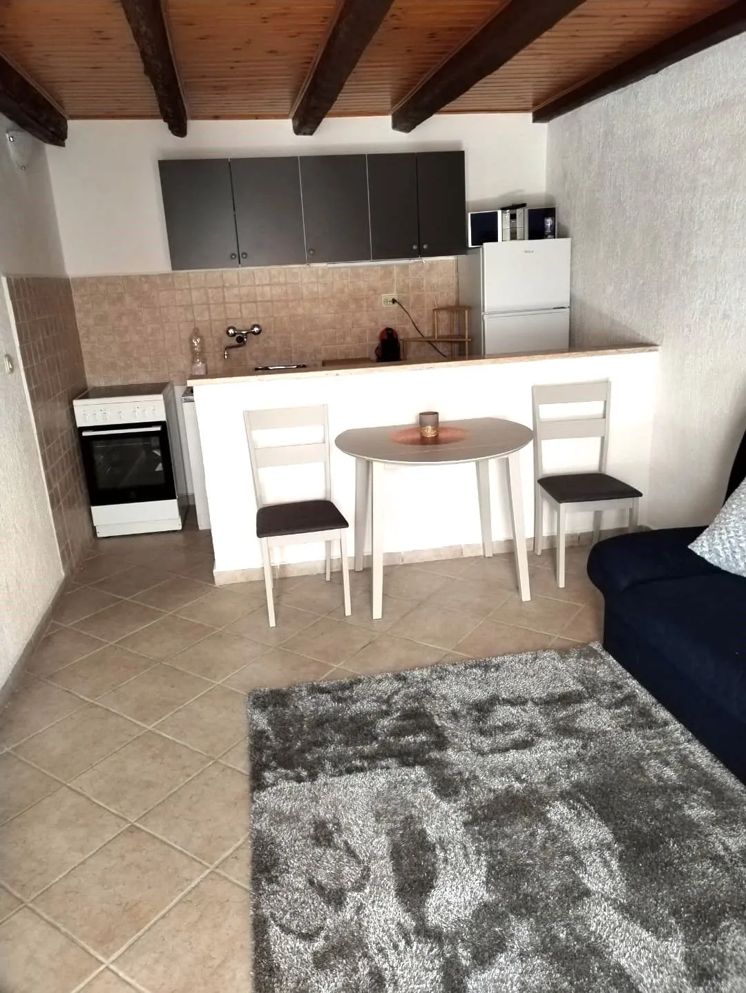 poreč okolica - kamena kuća sa 2 stana na prodaji - slika 23