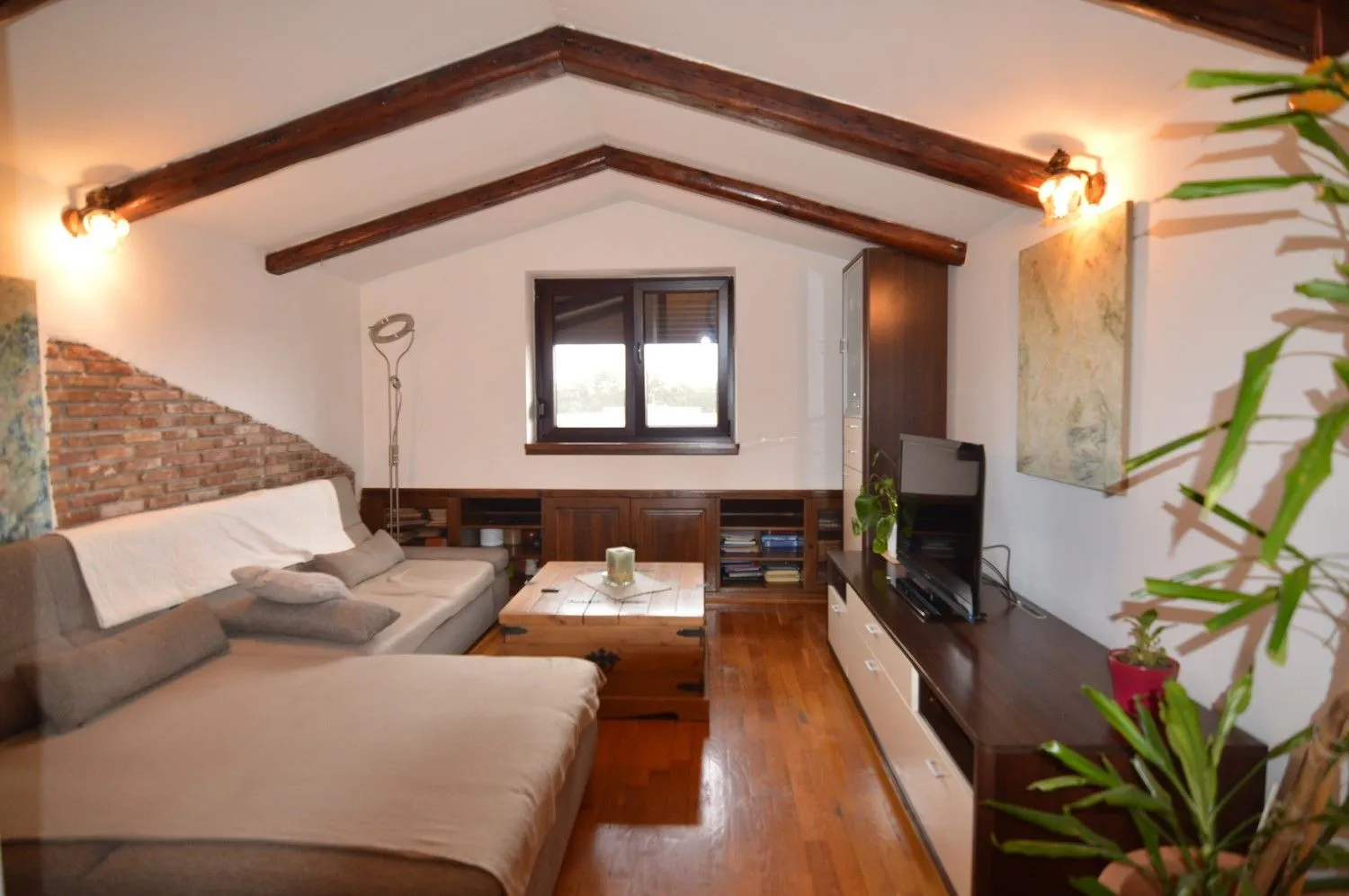 poreč okolica-stan u potkrovlju 126 m2 prodaja - slika 2