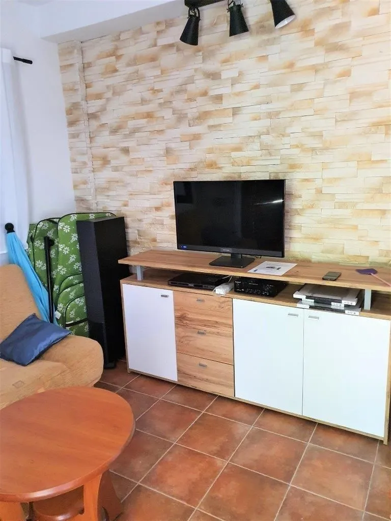 poreč-kuća sa tri stana na prodaji - slika 8