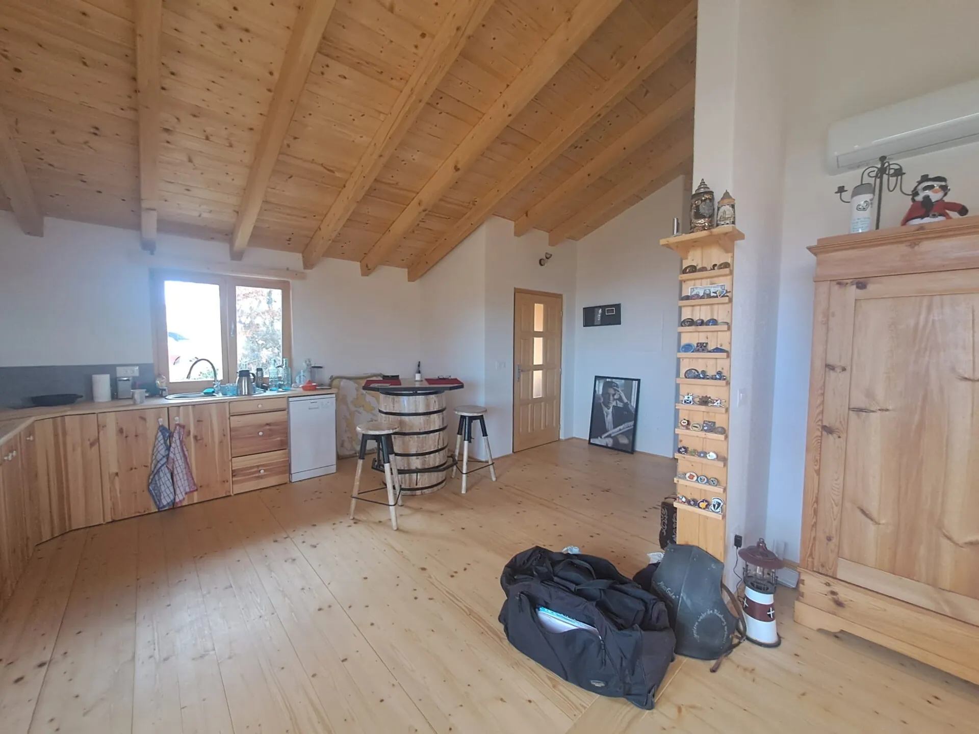 višnjan-kuća +studio za dugoročni najam - slika 11