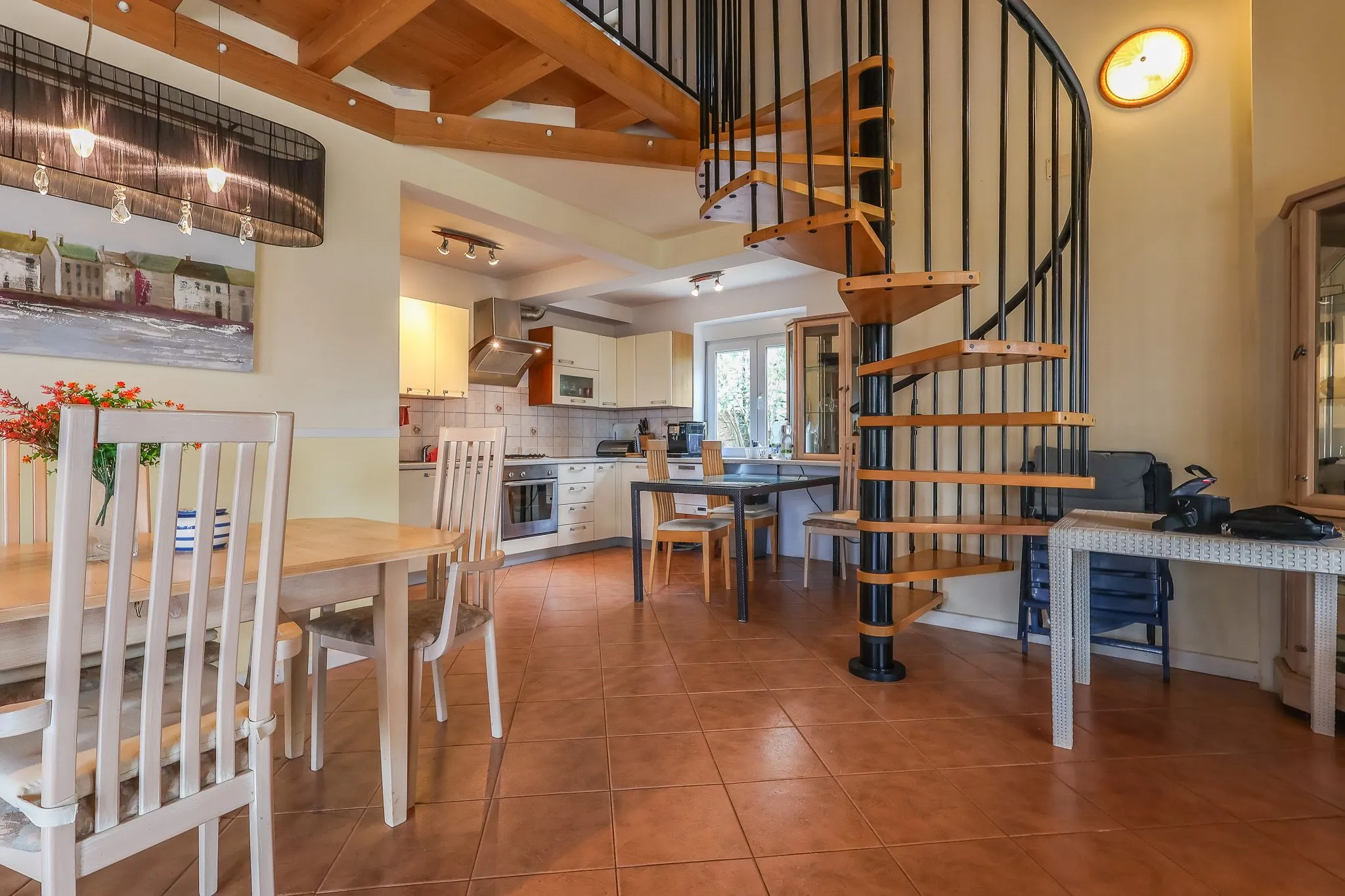 poreč-prizemnica sa bazenom i studio apartmanom na prodaji - slika 8