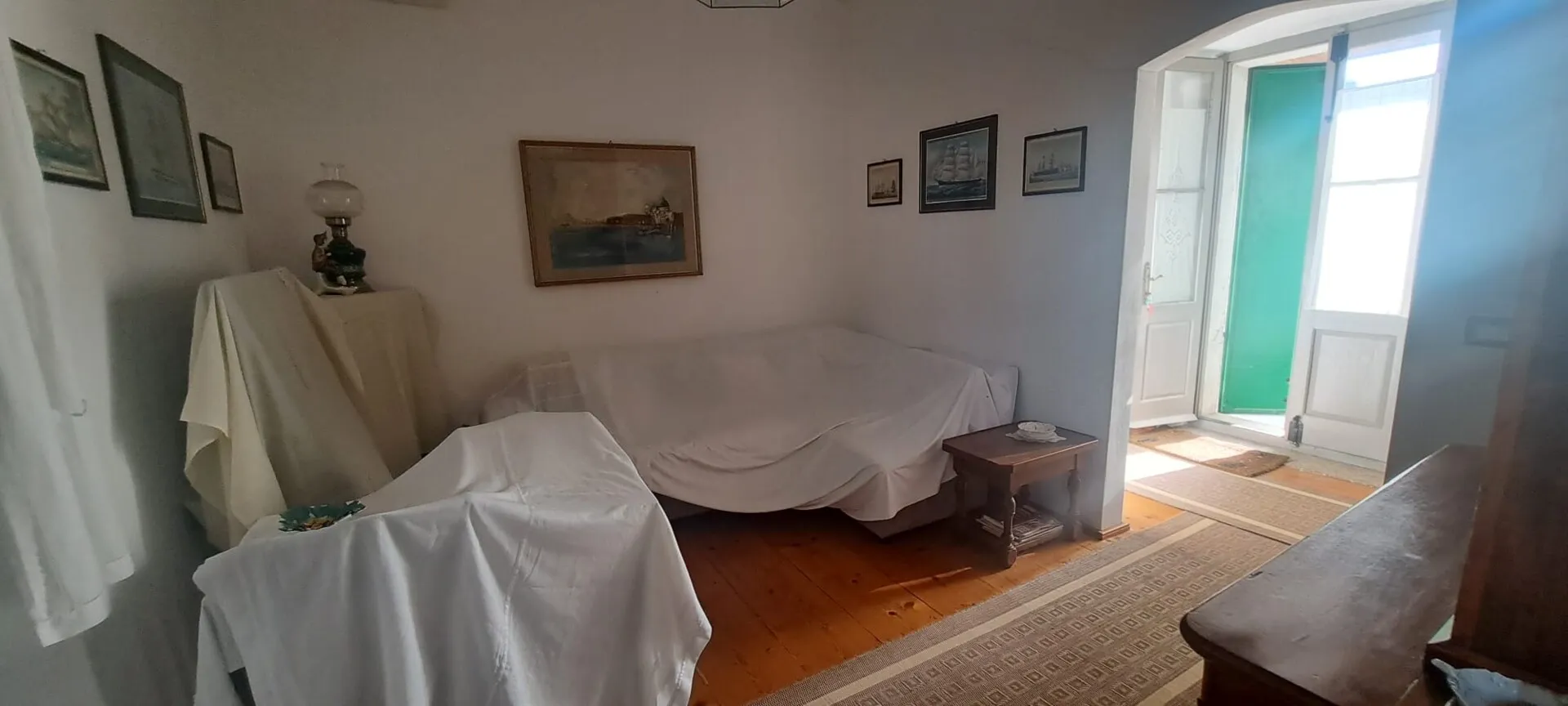 poreč-izvanredna lokacija-kuća sa dvorištem na prodaji - slika 15