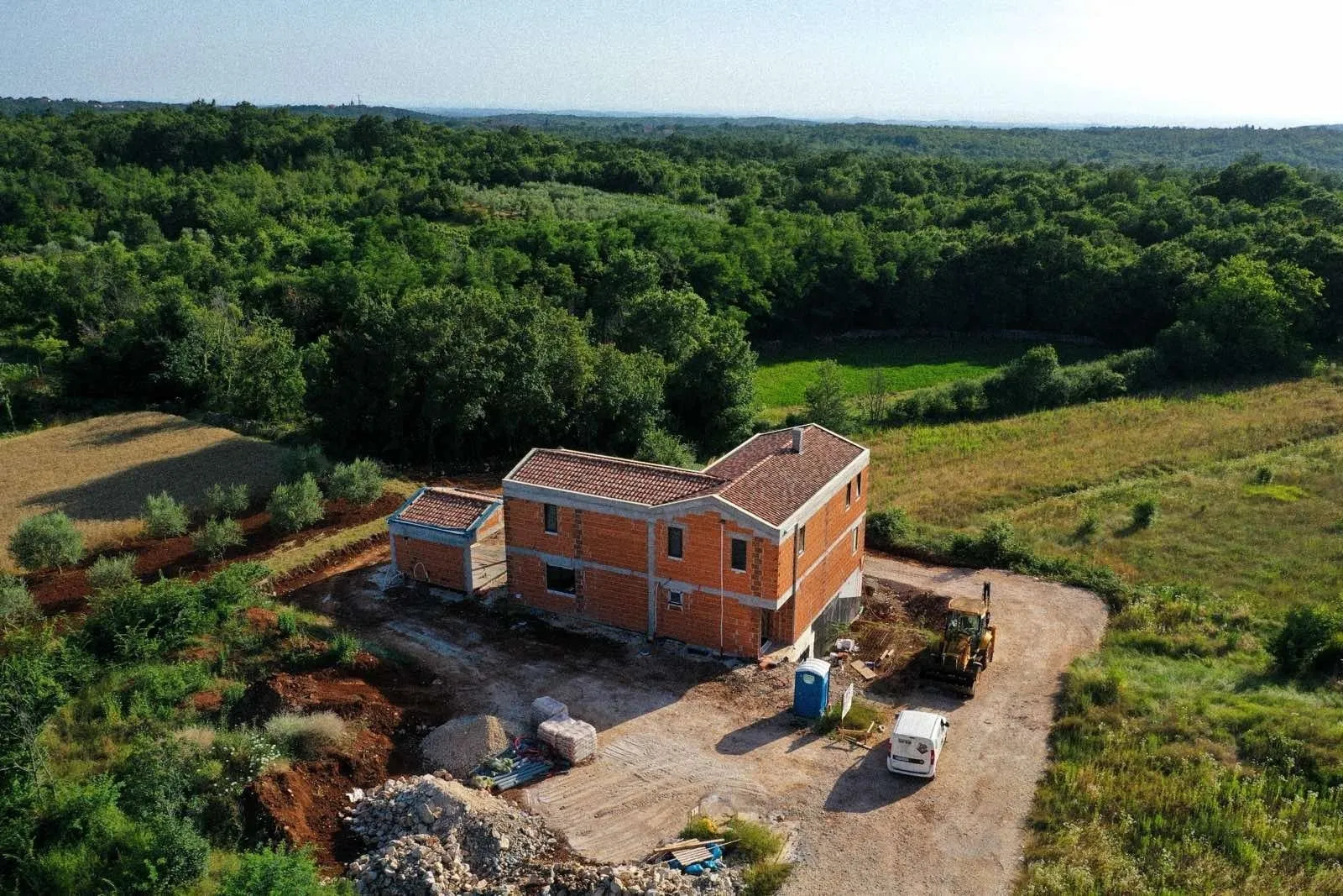 višnjan okolica-vila sa bazenom i garažom na prodaji - slika 12