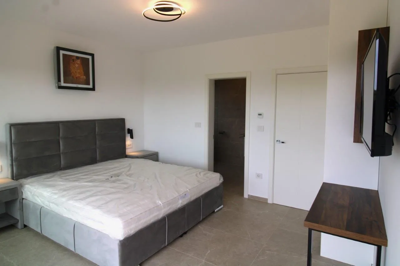 poreč-prekrasna moderna vila na prodaji - slika 16
