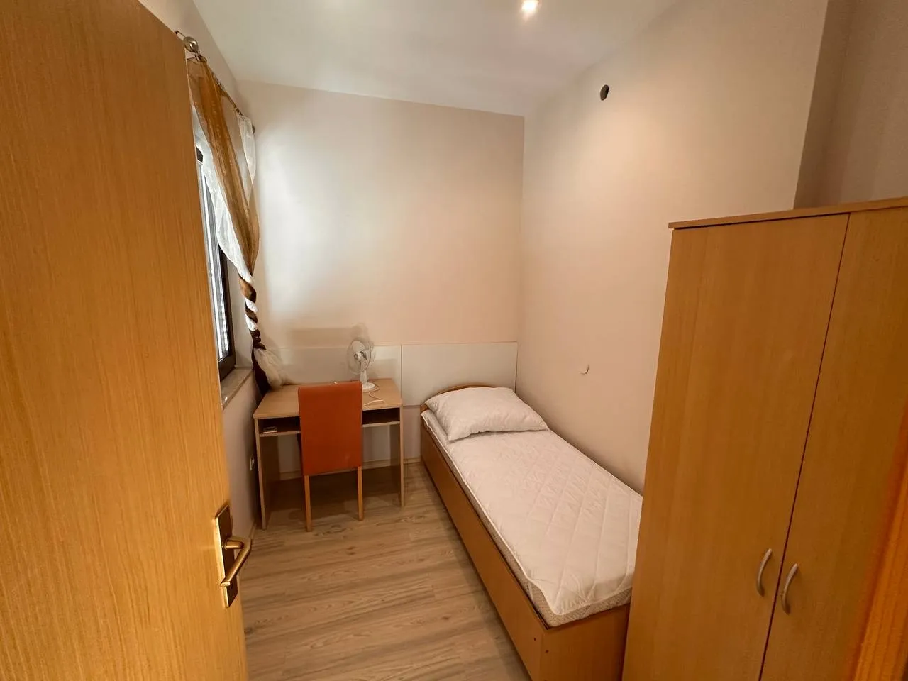 červar porat- dugoročni najam stana - slika 12