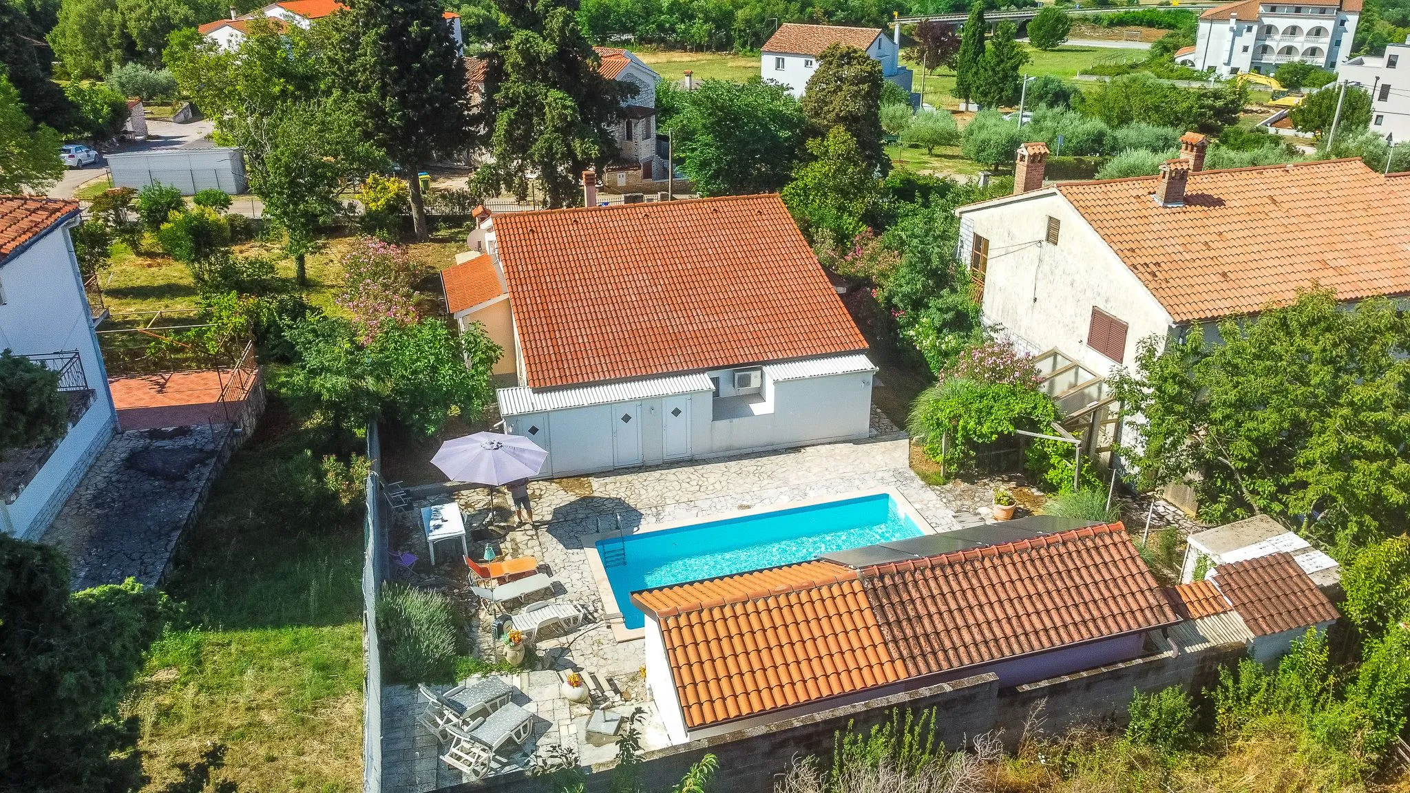 poreč-prizemnica sa bazenom i studio apartmanom na prodaji - slika 30