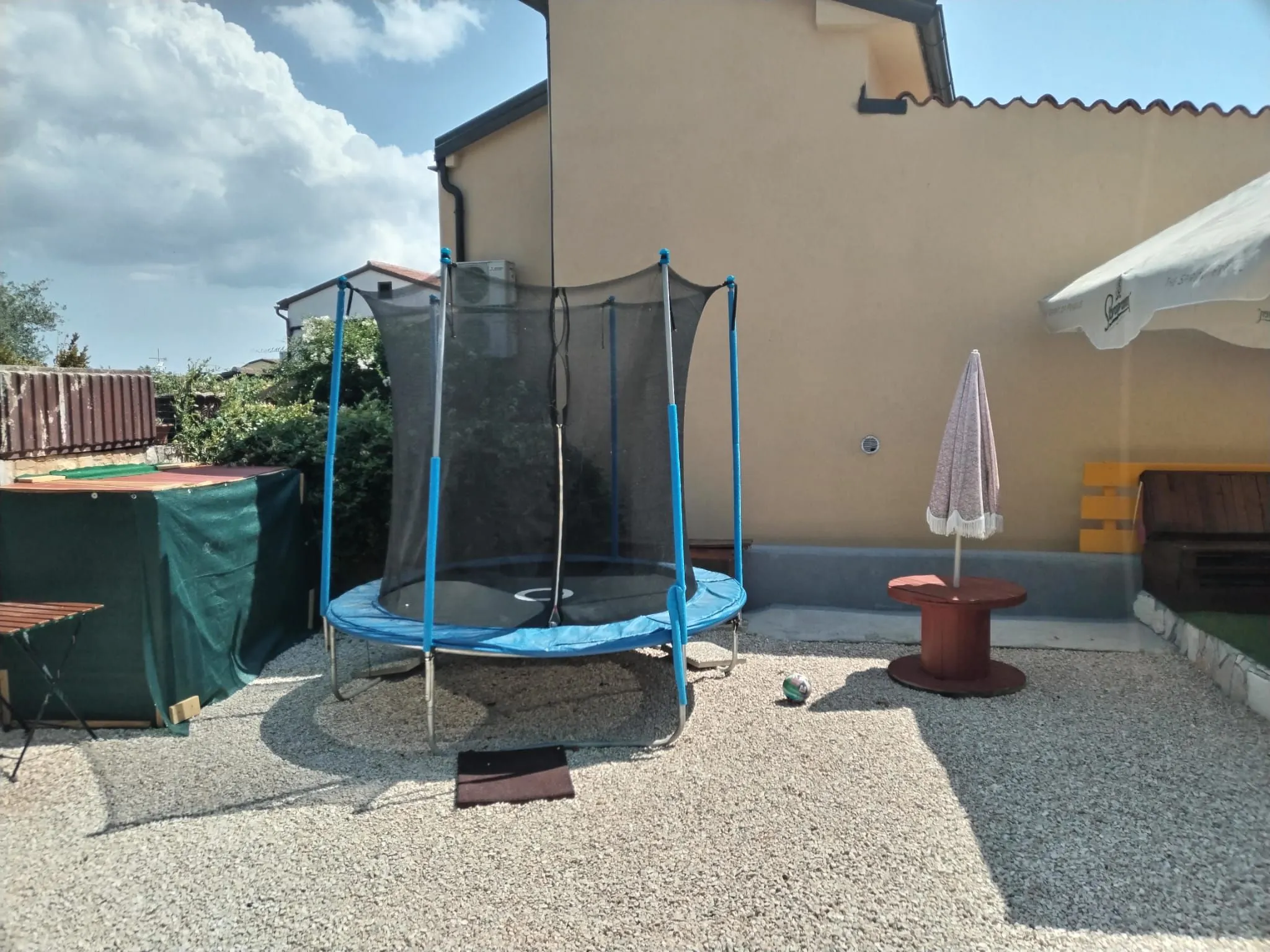 poreč okolica - kamena kuća sa 2 stana na prodaji - slika 28