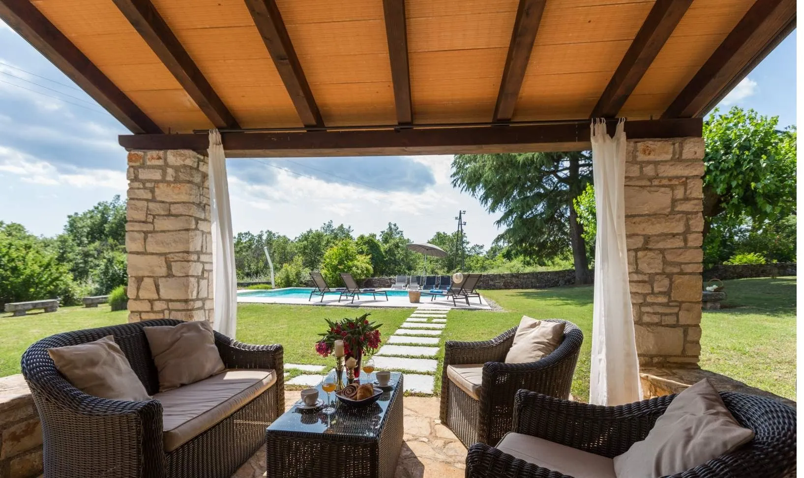 kuća prodaja poreč 170 m2 - slika 13