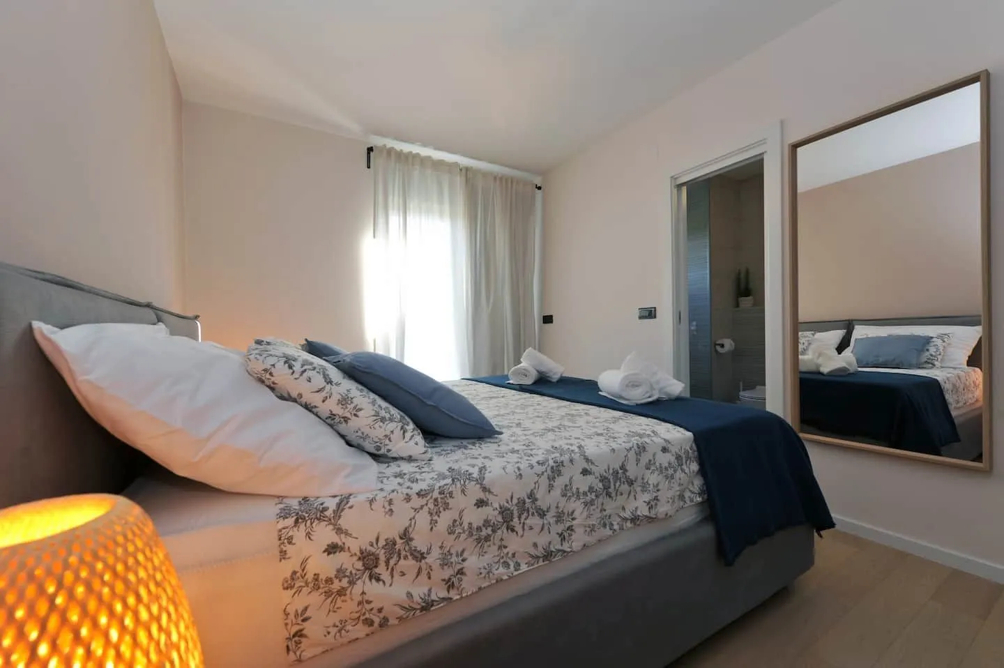 poreč okolica - predivna moderna vila sa bazenom prodaje se - slika 14