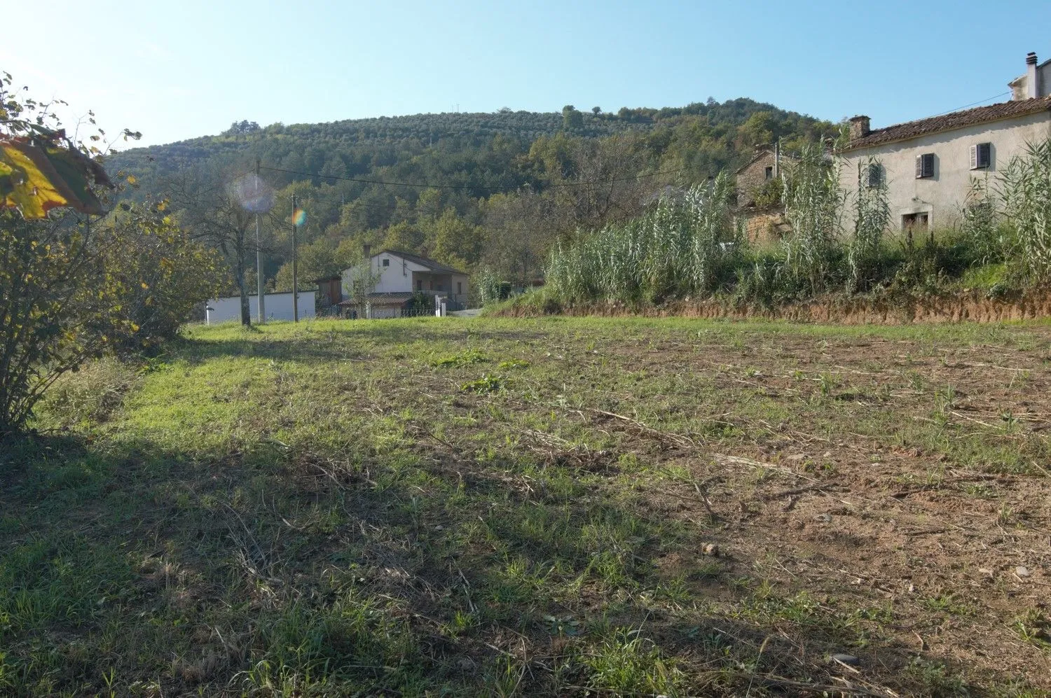 Motovun Okolica-Građevinsko Zemljište Sa Idejnim Projektom Na Prodaji - Motovun, Motovun