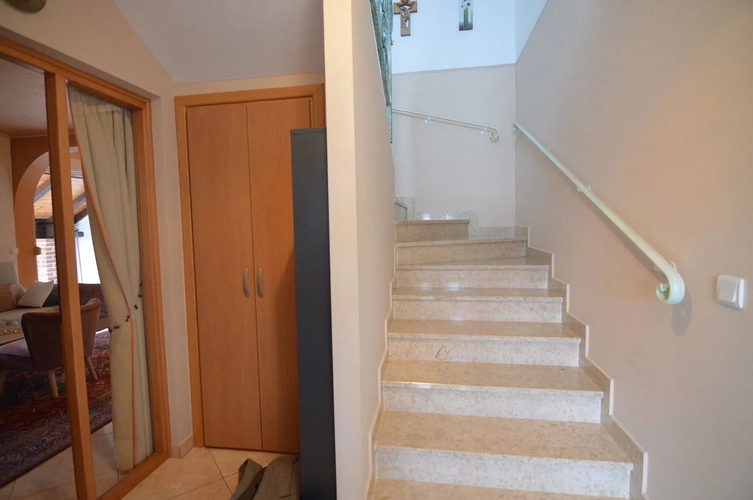 poreč 2 km -kuća sa dva stana na prodaji - slika 6