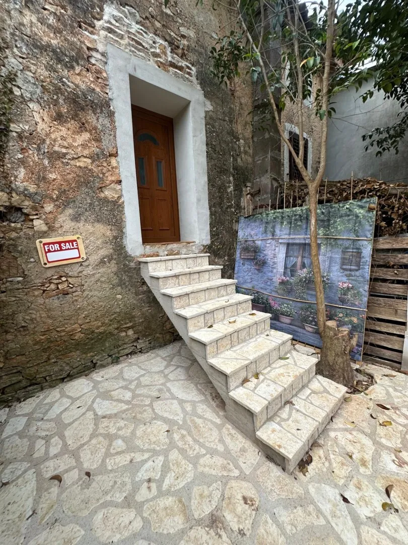 kaštelir -kamena kuća u nizu prodaje se - slika 23
