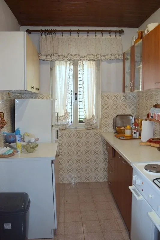 tar-kamena kuća na prodaji - slika 8