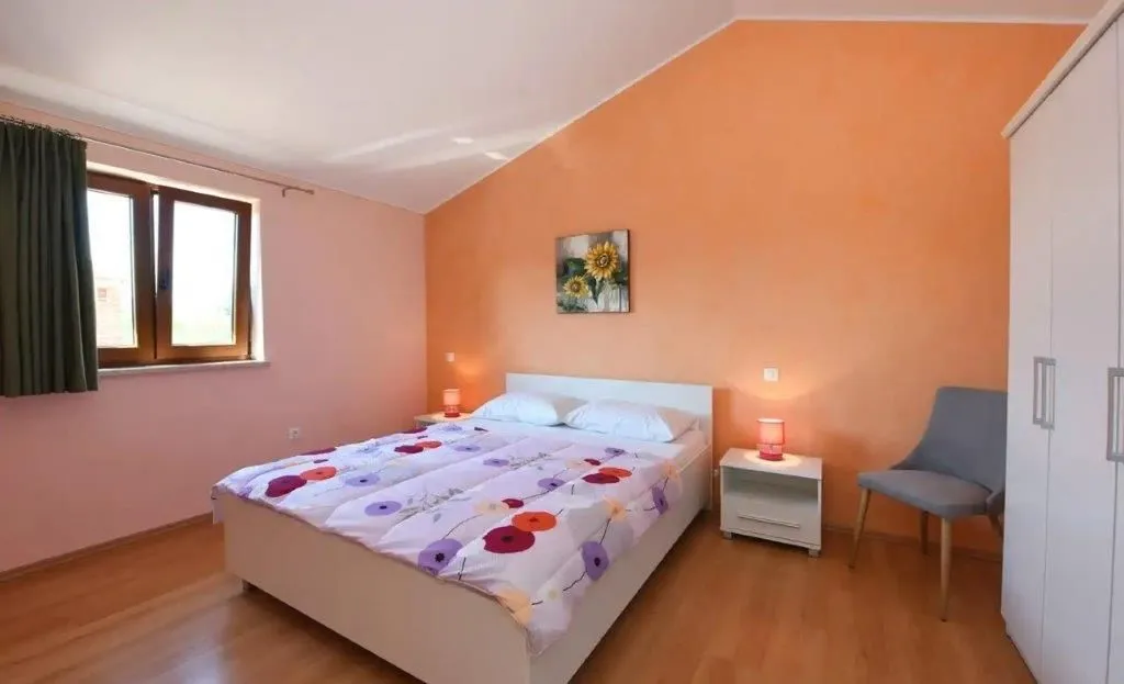 poreč okolica-vila na prodaji sa bazenom - slika 10
