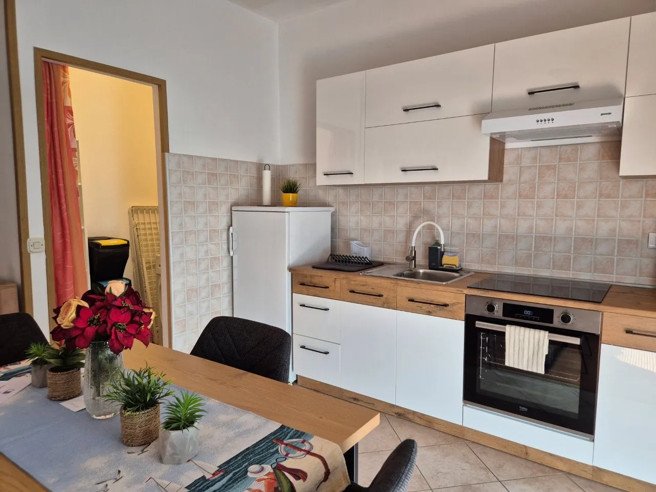 poreč centar-kuća sa dva stana sa terasama na prodaji - slika 5