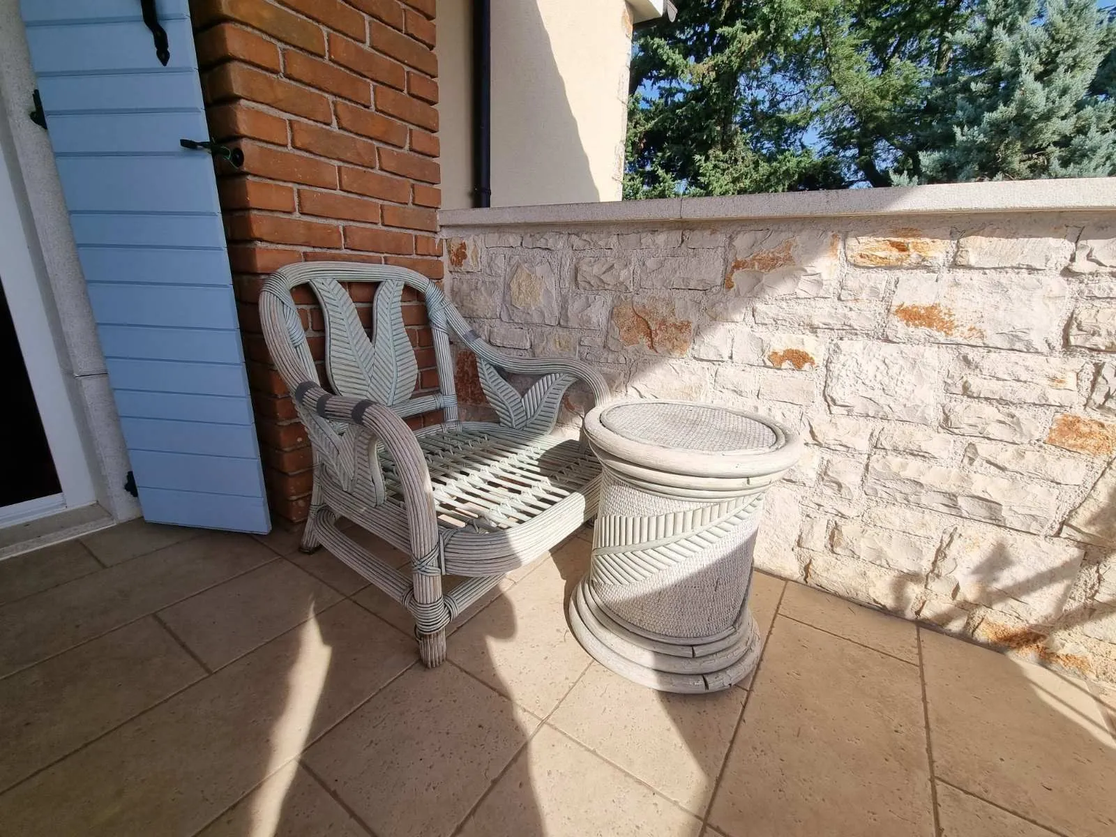 poreč okolica -mediteranska vila sa bazenom 1000 m od plaže - slika 19