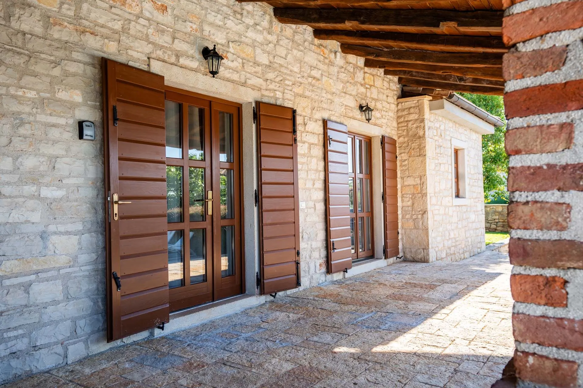 ekskluziva-sveti lovreč-rustikalna vila na prodaji - slika 13