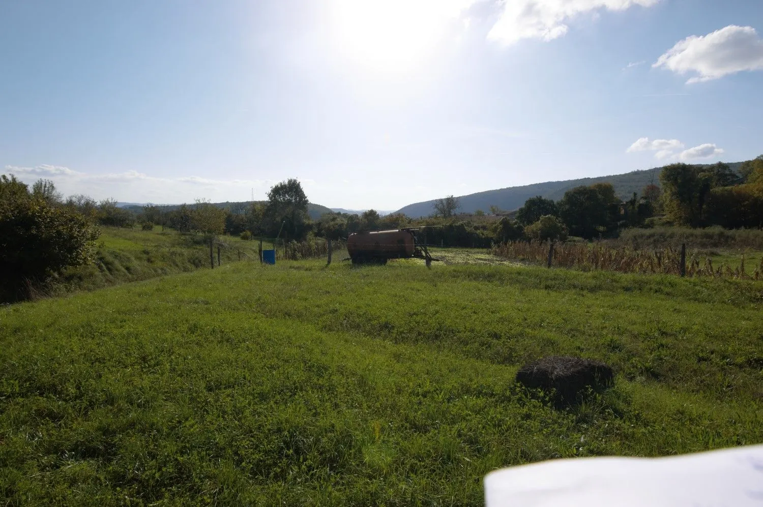 buzet okolica- građevinska parcela sa poljoprivrednim zemljištem na prodaju - slika 5