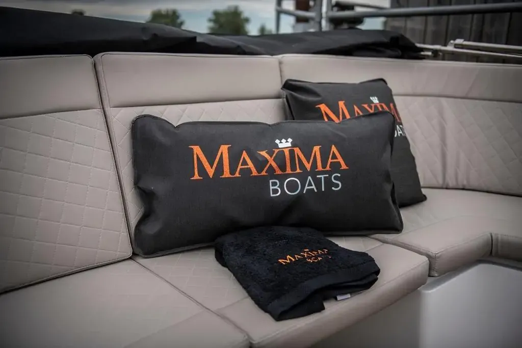 maxima 820 retro - slika 4