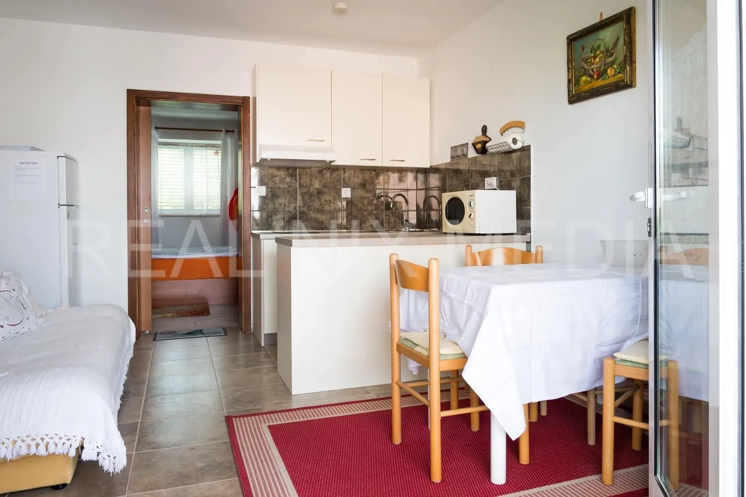 uhodan turistički objekt sa šest apartmana i parkingom – bibinje! - slika 19