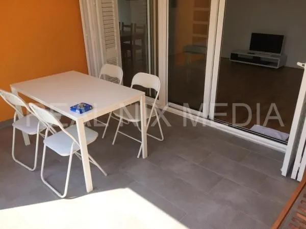 privlaka- apartman 76 m2, vrt! 90 m do mora! - slika 7